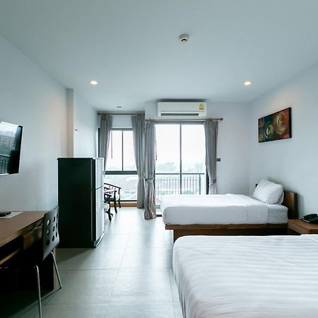 Farthai Residence Phan Thong Exterior photo