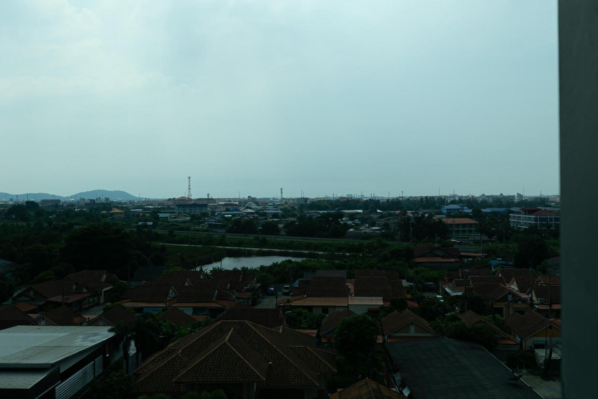 Farthai Residence Phan Thong Exterior photo