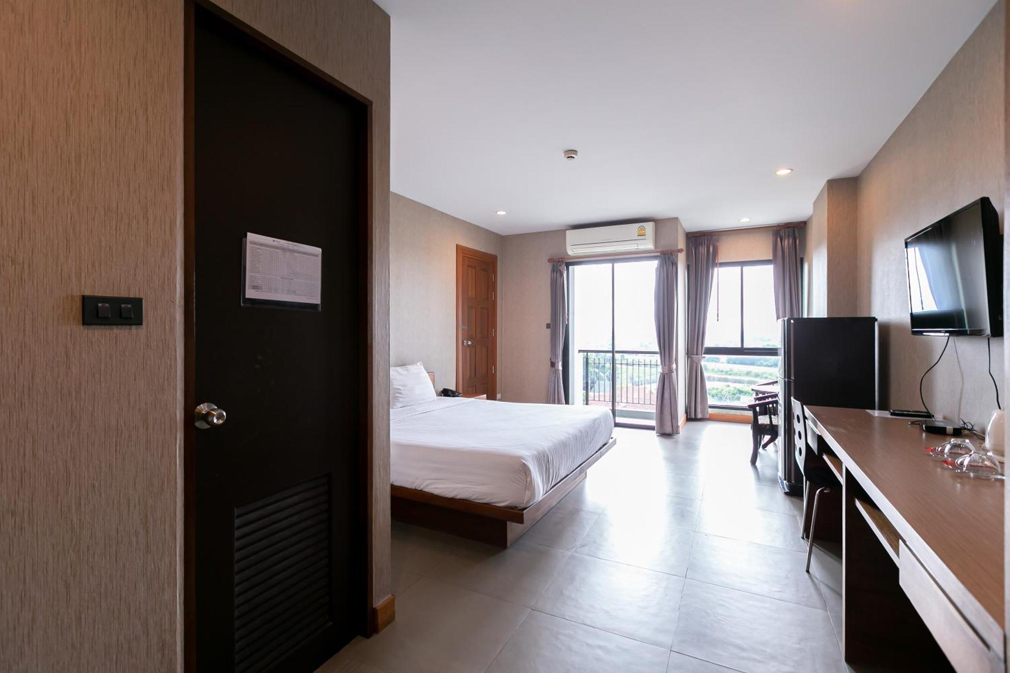 Farthai Residence Phan Thong Exterior photo